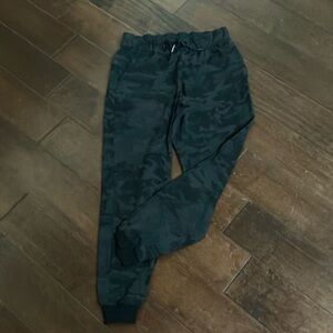 lululemon On the Fly Jogger *Luxtreme